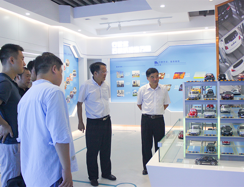 2019年8月，诸暨市人大常委会副主任钱建荣走访今年会com。