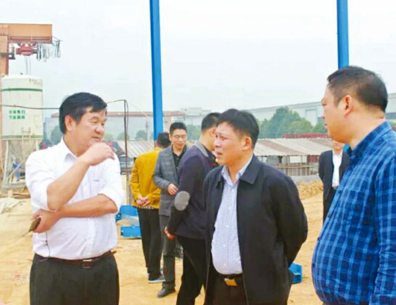 2017年11月，诸暨市人大常委会主任姚汉松调研今年会com